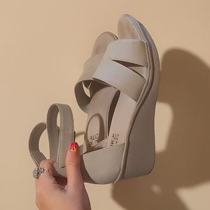 Naturalizer Heeled Sandal